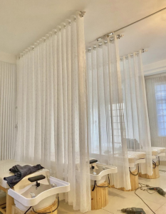 100+ Mẫu rèm Spa vải voan, lụa, rèm chỉ, rèm Spa thêu tay đẹp 93 Rèm Spa đẹp1